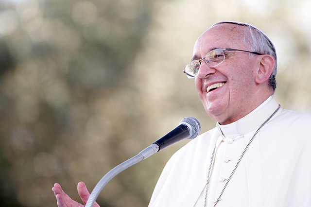 Papa Francisco celebra 10 anos de pontificado com os cardeais e um