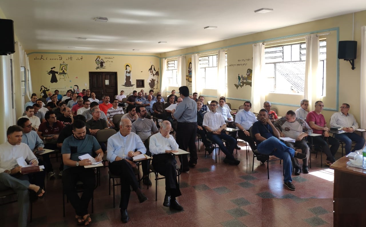 Retiro anual do Clero arquidiocesano enfoca a Eucaristia