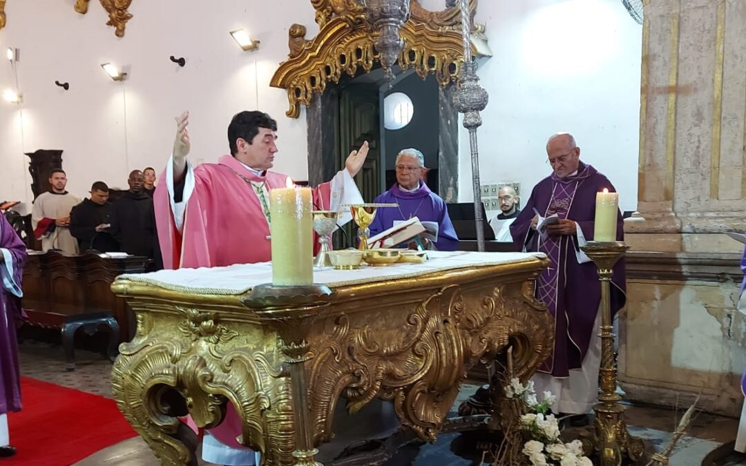 Arquidiocese celebra os 30 anos de ordenação presbiteral de dom Paulo Jackson e os 40 anos de ordenação presbiteral de dom Fernando Saburido