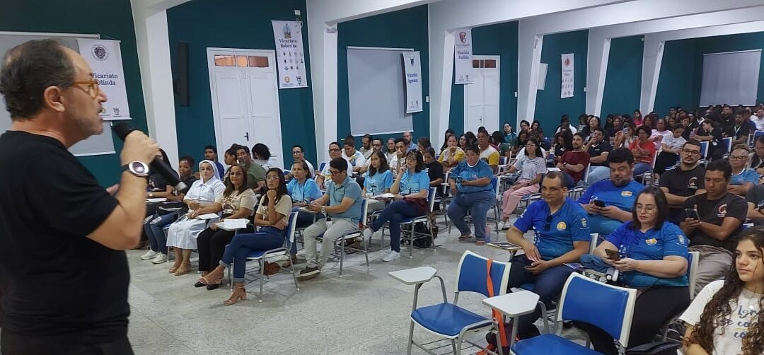 Inteligência Artificial e sabedoria do coração: Arquidiocese de Olinda e Recife vive Semana das Comunicações com visitas a veículos de Imprensa, palestra para agentes de Pascom e missa na igreja catedral