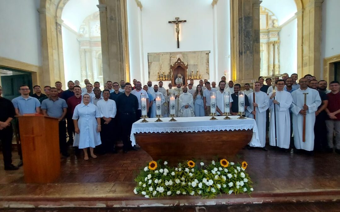 Dom Josivaldo Bezerra celebra 27 anos de ordenação presbiteral